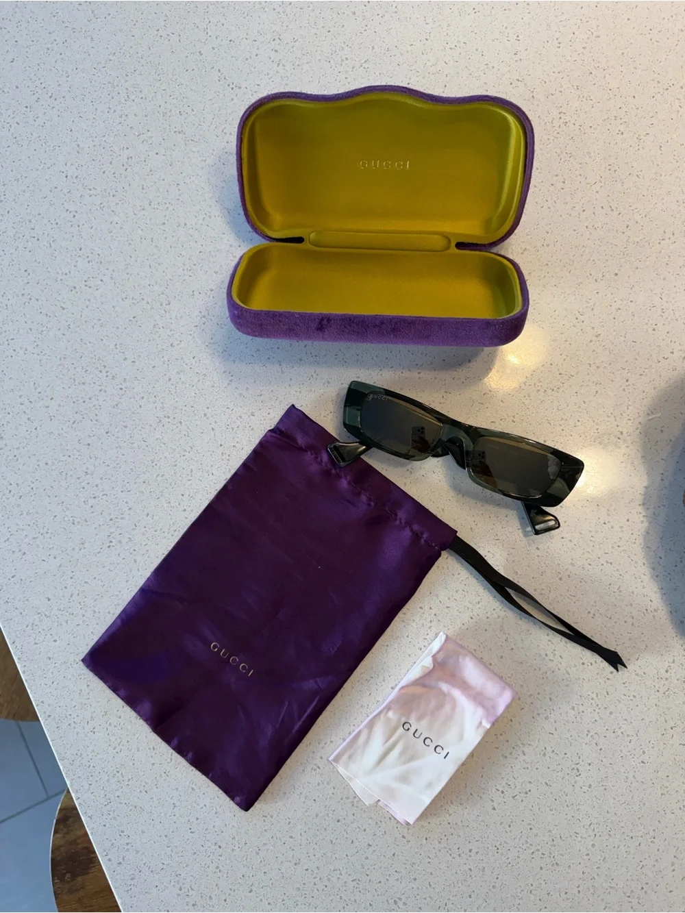 Gucci GG Logo Rectangular Sunglasses Dark Green w/ Case & Accessories